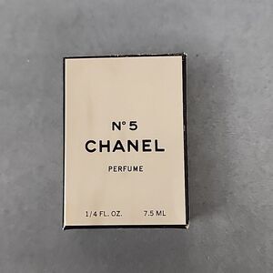 Vintage New Chanel No. 5 1/4 FL. OZ. 7.5 ML Perfume